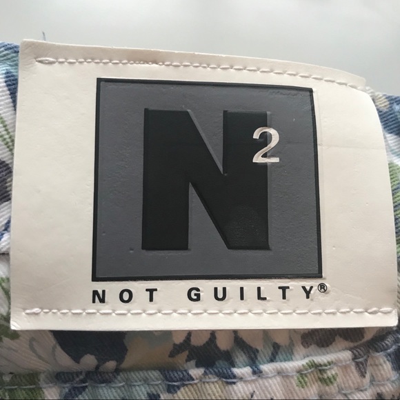 Vintage Not Guilty floral high waisted shorts - Picture 4 of 4